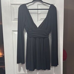 Elegant Black Long Sleeve Dress